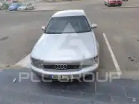 2000 Audi A8