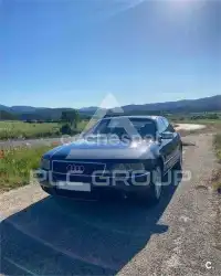 2000 Audi S8