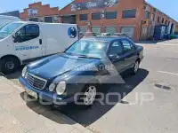 2000 Mercedes Benz E-Class