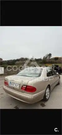 2000 Mercedes Benz E-Class