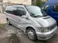 2000 Mercedes Benz V