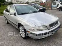 2000 Volvo S40
