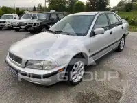 2000 Volvo S40