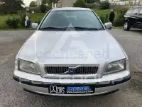 2000 Volvo S40