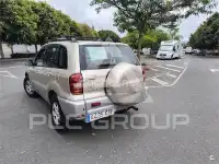2000 Toyota RAV4