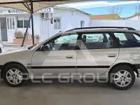 2000 Toyota Avensis