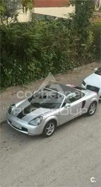 2000 Toyota MR2