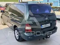 2000 KIA Carnival