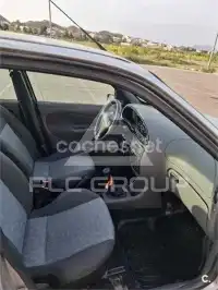 2000 Ford FIESTA