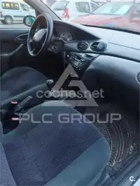2000 Ford FOCUS