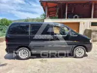 2000 Hyundai H-1