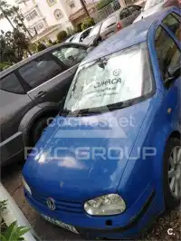 2000 Volkswagen GOLF