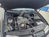 2000 Volkswagen GOLF
