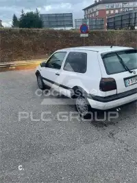 2000 Volkswagen GOLF