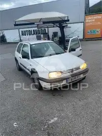 2000 Volkswagen GOLF
