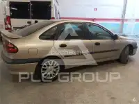 2000 Renault Laguna