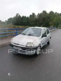 2000 Renault Clio