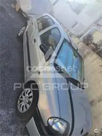 2000 Renault Clio