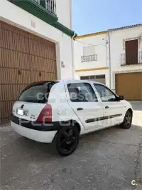 2000 Renault Clio
