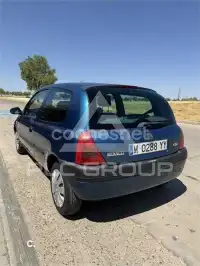 2000 Renault Clio