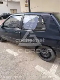 2000 Renault Clio