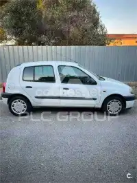2000 Renault Clio
