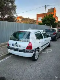 2000 Renault Clio