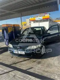2000 Opel Vectra