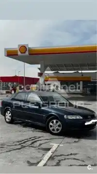 2000 Opel Vectra