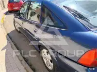 2000 Opel Vectra