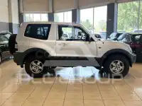 2001 Mitsubishi MONTERO