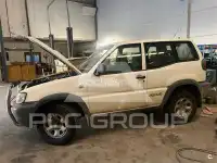 2001 Nissan Terrano