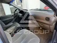 2001 Chrysler VOYAGER