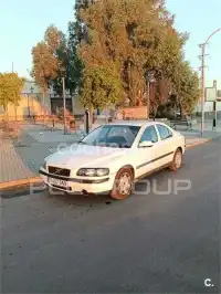 2001 Volvo S60