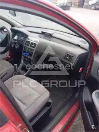 2001 Peugeot 307