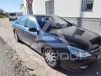 2001 Peugeot 607