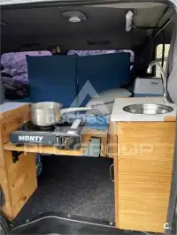 2001 Hyundai H-1
