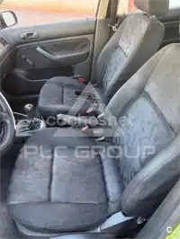 2001 Volkswagen GOLF