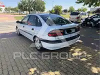 2001 Renault Laguna