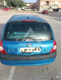 2001 Renault Clio