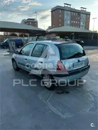 2001 Renault Clio