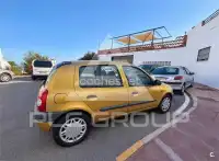 2001 Renault Clio