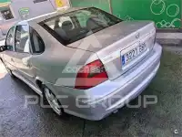 2001 Opel Vectra