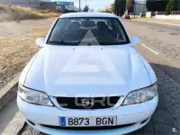 2001 Opel Vectra