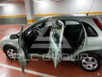 2001 Opel Corsa