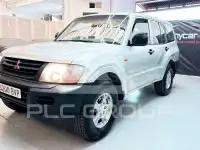 2002 Mitsubishi MONTERO