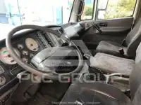 2002 Nissan 
