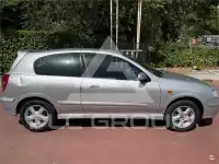 2002 Nissan ALMERA