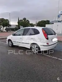 2002 Nissan ALMERA TINO