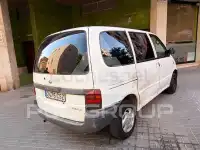 2002 Nissan Serena